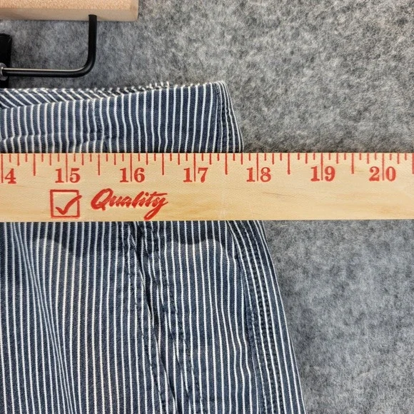 Banana Republic Cargo Shorts Mens 34 Pinstripe Pockets Summer Casual Lightweight - Picture 12 of 14